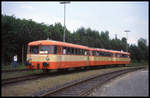 Dreiteiliger DKB VT, ex AKN, mit VT 254, 210 und 211 auf Sonderfahrt hier am 25.5.1995 in Sieglar.