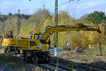 Ende Oktober 2020 waren gleich vier Zweiwegebagger Liebherr 922 rail in Hattingen im Einsatz.