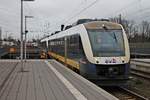 Einfahrt am Mittag des 26.03.2019 von EVB VT 109 (648 179-9) zusammen mit EVB VT 114 (648 698-8) als RB 33 (Cuxhaven - Buxtehude) in den Hauptbahnhof von Bremerhaven.