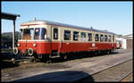 Betriebsstätte der EVB in Bremervörde am 13.4.2001: Der historische EVB Triebwagen 164 stand in bestem Fotolicht auf dem Gelände.