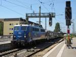 140 848-3 von EVB zieht am 03.August 2015 einen leeren Autozug durch den Bremer Hauptbahnhof.