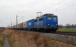 140 678 der EGP führte am 15.12.18 einen Containerzug durch Braschwitz Richtung Köthen.