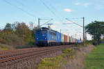 140 857 der EGP führte am 04.10.20 einen Containerzug durch Greppin Richtung Dessau.