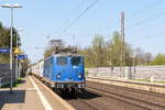 140 824-4 EGP - Eisenbahngesellschaft Potsdam mbH mit einem Containerzug in Bienenbüttel und fuhr weiter in Richtung Uelzen.