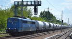 EGP  mit 151 025-4 (NVR-Nummer: 91 80 6151 025-4 D-EGP) und dem Zementstaubzug (leer) aus Richtung Berlin Greifswalder Str. am 17.06.20 Berlin Blankenburg. 