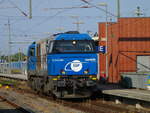 EGP 272 001 lief,am 19.Juni 2023,nach der Ankunft in Bergen/Rügen,über Gleis 2 um.