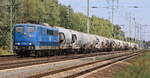 Diedersdorf am 28. September 2023 auf dem südlichen Berliner Ring fährt EGP 151 025-4 mit einem Güterzug / Zementstaubzug  aus Richtung Berlin.
