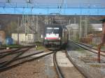 EGP ES64U2-002 erreichte,am 25.April 2012,mit dem Kreidezug aus Klementelvitz den Bahnhof Bergen/Rgen.