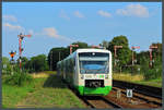VT 319 der Erfurter Bahn erreicht mit zwei weiteren RS1 am 31.08.2019 den Bahnhof Zeitz.