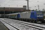 Eurobahn 185-CL 009 am 13.2.10 mit RE 13 Ersatzverkehr in Dseldorf Hbf