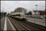 Eurobahn VT 3.13 nach Bielefeld fährt hier als RB 71 am 6.1.2021 um 9.47 Uhr in Bünde ab.