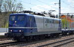 Flex Bahndienstleistungen GmbH, Leipzig mit der von SRI angemieteten  151 123-7  (NVR:  91 80 6151 123-7 D-SRI ) und einem Ganzzug Drehgestell-Güterwagen für Stammholztransporte (leer) am