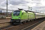 MRCE/Dispolok Flixtrain ES 64 U2-505 (182 505-8) mit dem FLX32621 in Hanau Hbf am 09.02.19