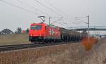 185 632 zog am 09.04.13 einen Kesselwagenzug durch Zschortau Richtung Leipzig.