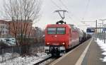 145-CL 015 zog am 20.02.13 einen Kesselwagenzug durch Bitterfeld Richtung Wittenberg. Ihre HGK-Seitenbeklebung hat sie verloren, lediglich die kleinen Logos unter dem Fenster sind ihr geblieben.