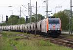 HVLE  Havelland  185 583-2 mit Getreidezug durch Anklam am 13.05.2020 morgens.