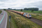 HVLE 246 001 zog am 01.07.2022 einen beladenen Getreidezug von Neumark (Sachsen) nach Mukran.