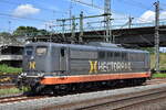 Hector Rail (Germany) GmbH, Bochum mit ihrer  162.010 , Name:  Biberkopf  (NVR:  91 80 6151 063-5 D-HRDE ) abgestellt Abstellgleis am 27.05.24 Höhe Bahnhof Hamburg-Harburg.