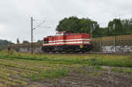 V100.04 / 202 374-5 der Hessischen Güterbahn GmbH / HGB, kam Solo aus Richtung Lüneburg. Höhe Bardowick, 13.08.2019.