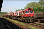 HGK 61 kommt hier am 11.5.2006 mit einem Kesselwagen Zug in Richtung Süden durch den Bahnhof Köln Süd.