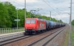 Ein weiterer Kesselwagenzug war am 20.05.13 mit 145-CL 011 bespannt.