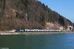 182 567 und 182 596 mit M 79072 am 07.03.2014 bei Kiefersfelden.