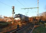 MRCE/Dispolok Siemens Vectron X4-616 (193 616) mit Eaos Wagen am 05.02.18 in Hanau Nordeinfahrt von einen Gehweg aus fotografiert