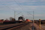 193 659 mit seinem Containerzug fährt am 15.02.2020 hier in Wasserzell bei Ansbach auf dem weg gen.