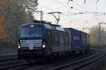 MRCE X4E-716 in Diensten von BLS Cargo in Duisburg Abzweig-Lotharstraße 5.11.2022