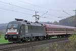 MRCE ES64 U2-035 mit EURO EXPRESS Sonderzug am 28.10.2016  12:58 nördlich von Salzderhelden am BÜ 75,1 in Richtung Göttingen