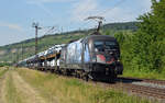 Mit einem Altmannzug am Haken fuhr 182 509 am 15.06.17 durch Thüngersheim Richtung Würzburg. 