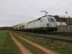 193 613 mit gemischtem Güterzug in Fahrtrichtung Norden. Aufgenommen in Ludwigsau-Friedlos am 20.03.2016.