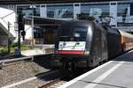 BERLIN, 23.06.2019, MRCE-Lok ES 64 U2 097 vor einem FlixTrain nach Stuttgart im Bahnhof Ostkreuz