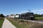 193 646 & 193 244 mit dem  EKOL  aus München kommend am 15. Oktober 2021 bei Übersee am Chiemsee.