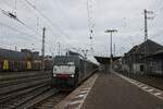 189 842 (ES 64 F4-842) der MRCE am RB 40-Ersatzzug in Hagen-Vorhalle (23.01.2022) 