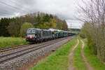 193 611 MRCE mit einem offenen ARS Altmann Autotransportzug bei Postbauer-Heng Richtung N�rnberg, 24.04.2022