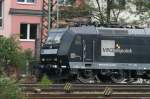 MRCE Dispolok 185 552-7 mit gemischtem 40-Wagen-Güterzug in Köln-Mülheim