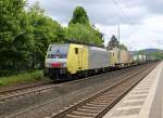 189 930 (ES 64 F4-030) mit KLV-Zug in Fahrtrichtung Norden. Aufgenommen in Wehretal-Reichensachsen am 15.05.2014.