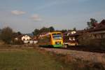 Der VT33 der Oberpfalzbahn, als RB32290 am 28.09.2009, unterwegs in Grafenwiesen.