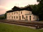 Bahnhof Lam, beschauliche Ruhe, Endpunkt der Strecke Cham - Lam der Regentalbahn 06.2007