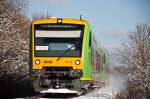 VT 17 und VT 15 als RB 32423 von Bayerisch Eisenstein nach Plattling, am 30.11.2010 zwischen Deggendorf und Pankofen.