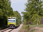 VT 21 und VT 25 als RB 59832 am 01.05.2011 zwischen Pankofen und Deggendorf Hbf.