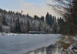 VT07 + VS28 der Wanderbahn bei einer Sonderfahrt von Viechtach nach Gotteszell am 09.12.2012 unterwegs bei Asbach.