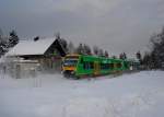 650 650 (VT 15) + 650 657 (VT 22) von der Waldbahn am 12.12.2012 bei Regen.