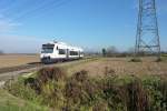 SWEG Regioshuttle VT508 beschleunigt in Richtung Endingen.