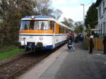 SWEG Triebwagen (VT9 + VT27) am Samstag den 21.10.2006 in  Neckarbischofsheim Nord, während den Dampflokfahrten