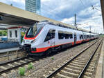 ET 6442 920 der SWEG (ex ÖBB) mit dem RE 10a nach Heilbronn Hbf steht in Mannheim Hbf, 22.07.2023.