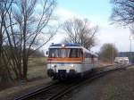 VT 9 und unbekannter VS der SWEG als SWE 70734 von Aglasterhausen nach Meckesheim bei der Einfahrt von Neckarbischofsheim Nord, 04.01.08.