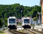 Bahnhof Eichstetten am Kaiserstuhl, Begegnung von zwei SWEG-Triebwagen, Aug.2013