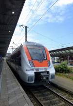 Mnstertalbahn mit den neuen Elektrotriebwagen am Freiburger Hauptbahnhof, Mai 2014